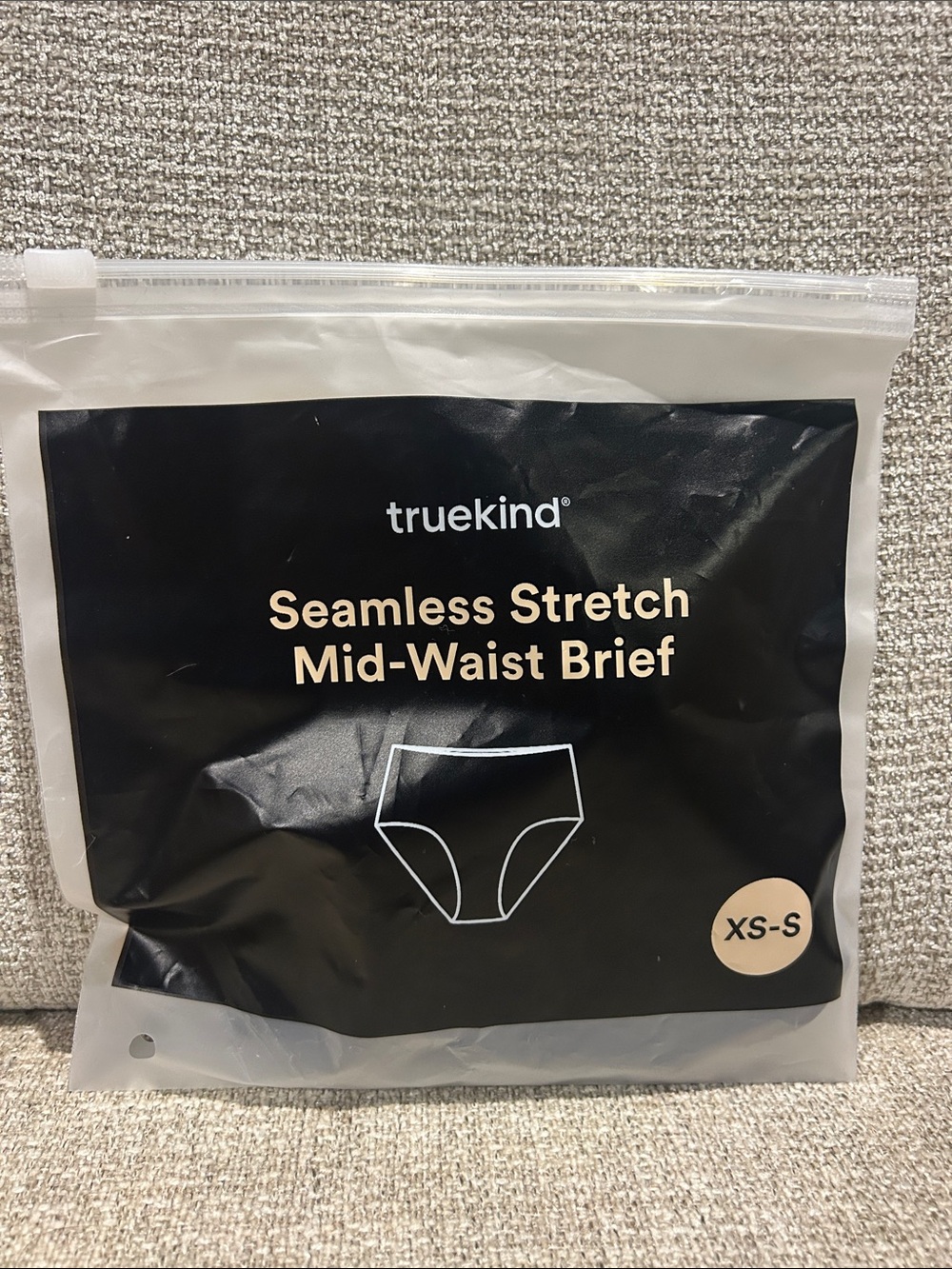 Truekind Seamless Stretch Mid-Waist Brief - Black